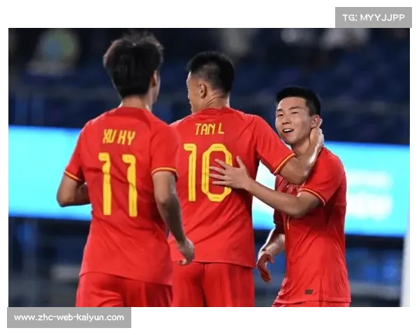 央视今晚19时直播国足东亚杯首战迎战韩国激战即将打响