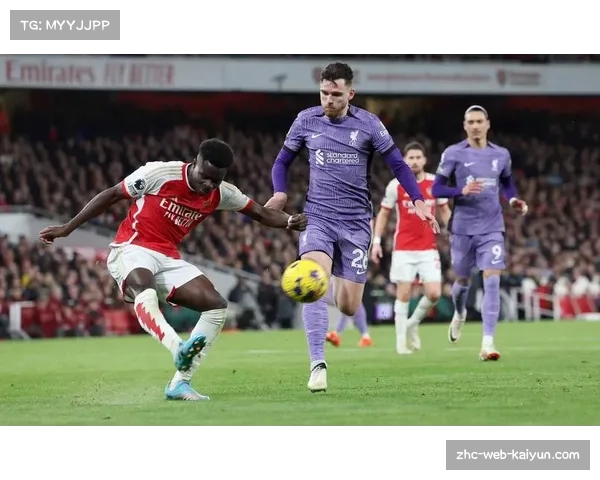 利物浦本赛季无右后卫连续四场首发引发关注防守体系变动分析